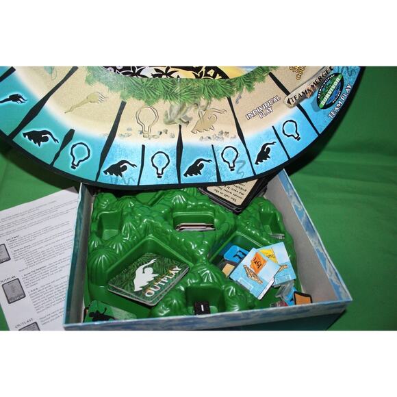 Mattel Survivor CBS Board Game - Picture 4 of 6
